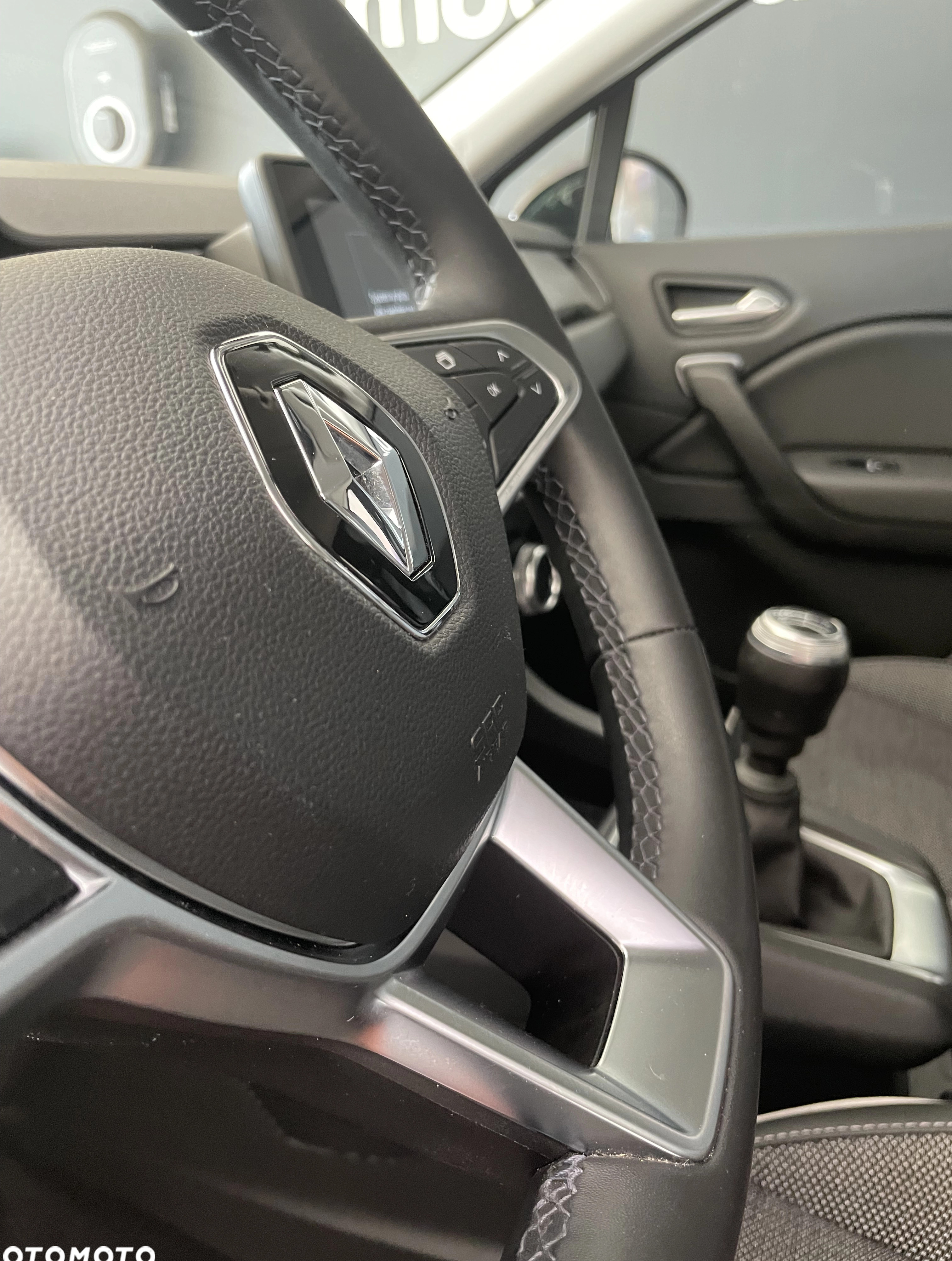 Renault Captur cena 78000 przebieg: 45900, rok produkcji 2021 z Ożarów Mazowiecki małe 596